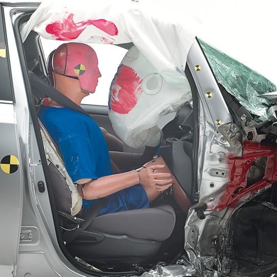 IIHS says Vehicles with good driver-side protection may leave passengers at risk