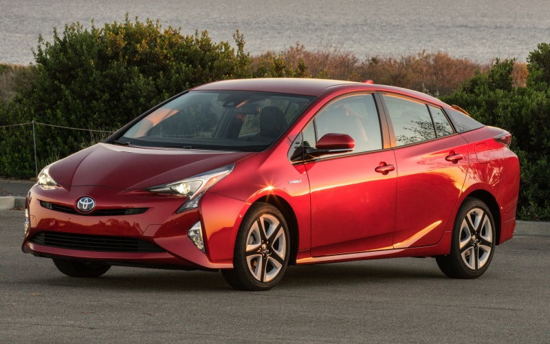 Toyota Gives New Prius Vegas Sendup