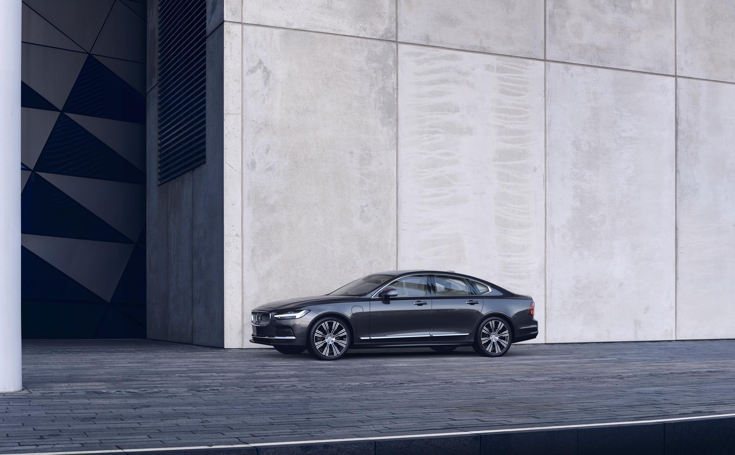 Volvo Debuts New S90 and V90, Announces Mild Hybrid Availability For Every Volvo Model