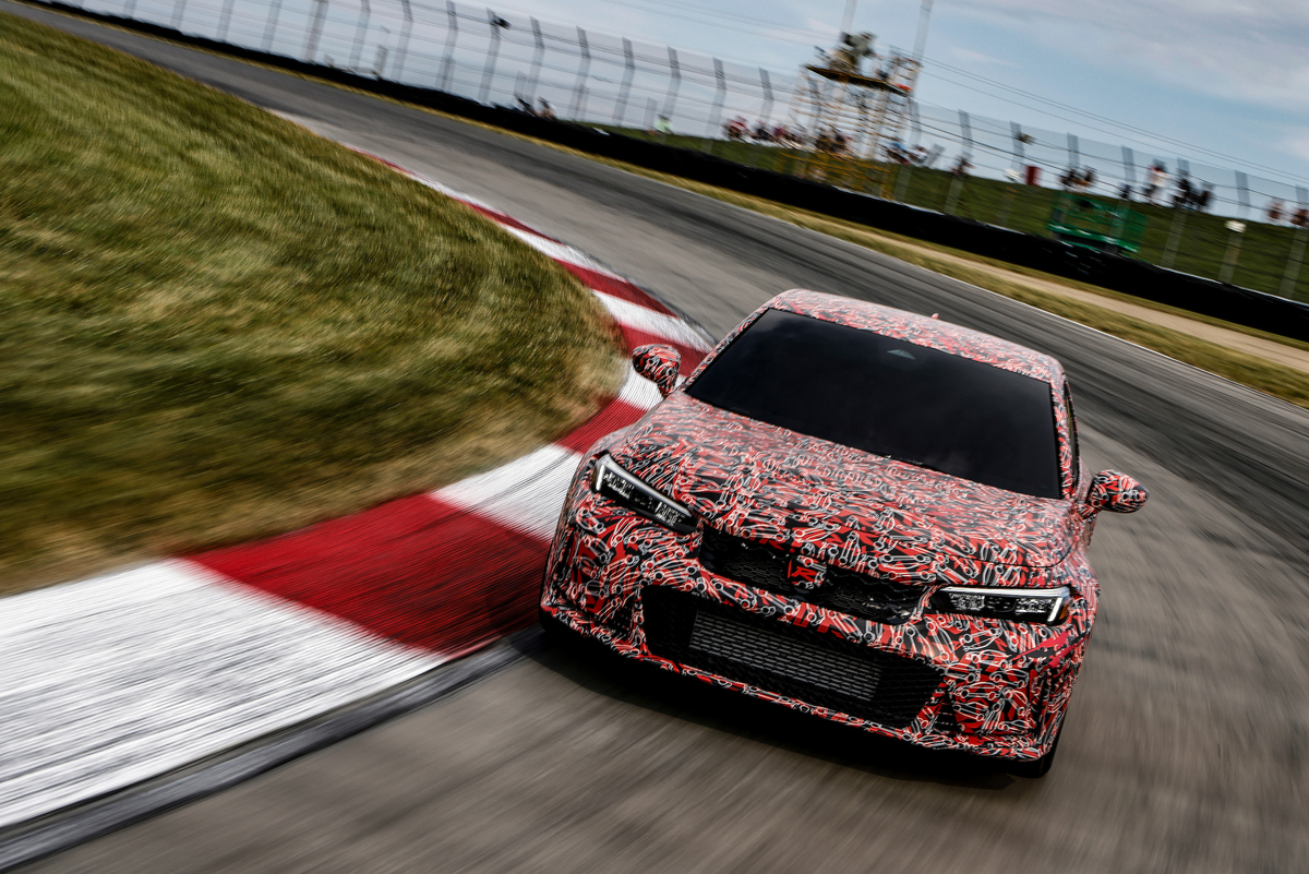 2023 Honda Civic Type R US Debut, Camouflaged at Indy 200