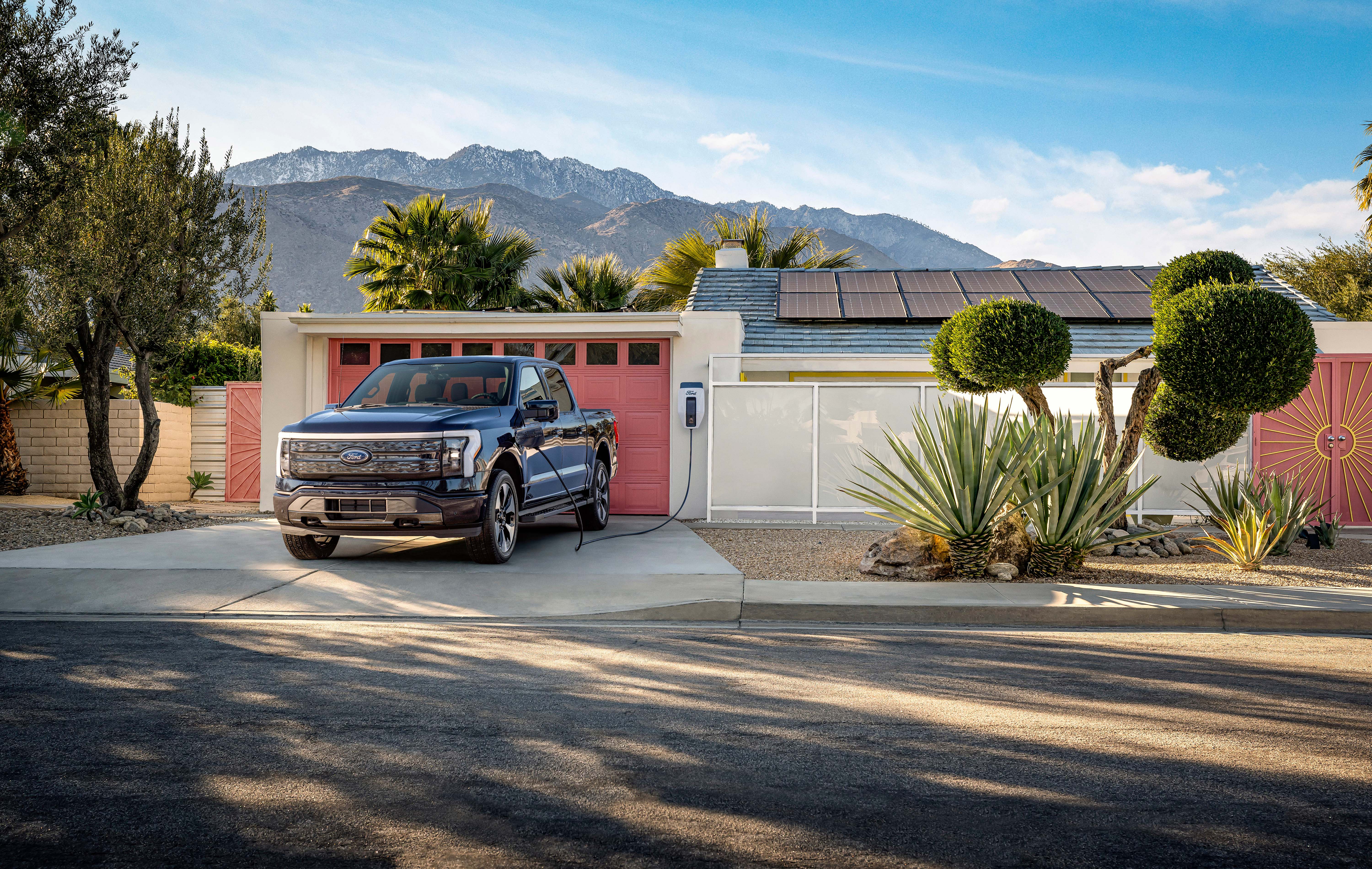 Ford F-150 Lightning Can Power Your Home in an Emergency