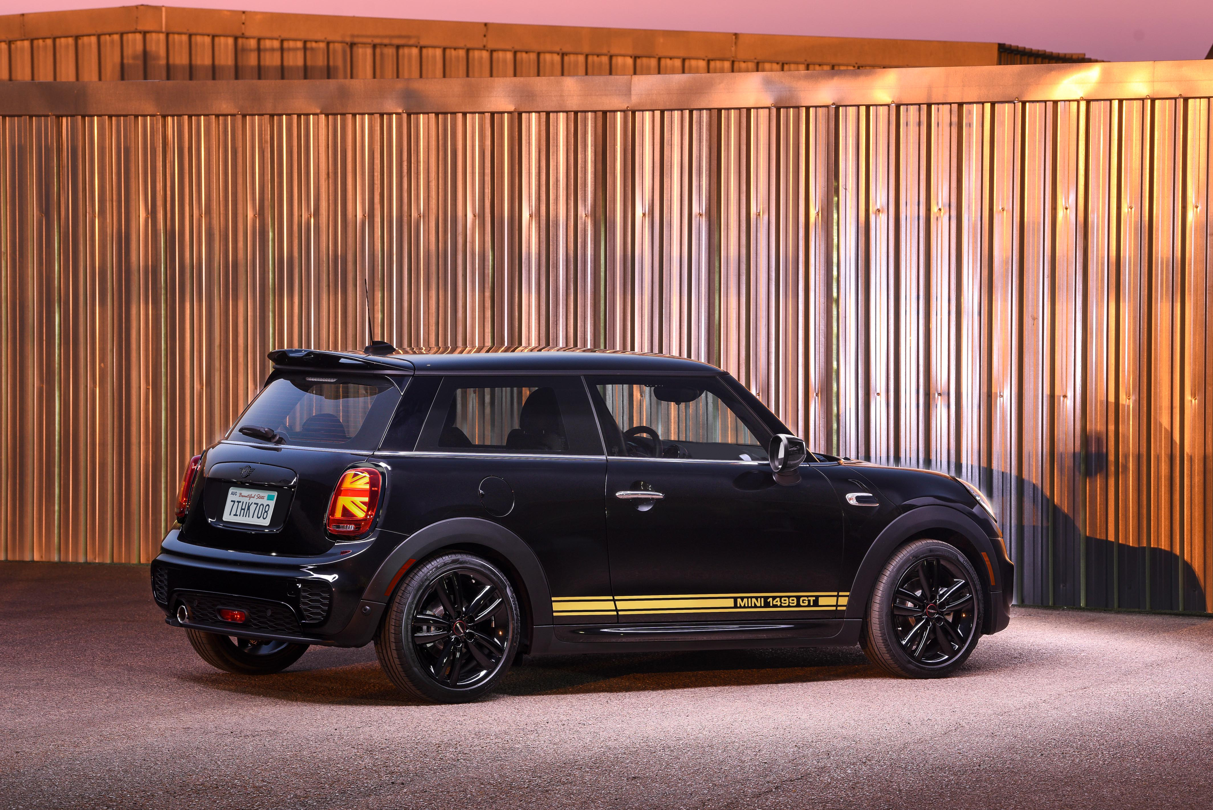 MINI USA Adds Two Special Edition Models to Lineup