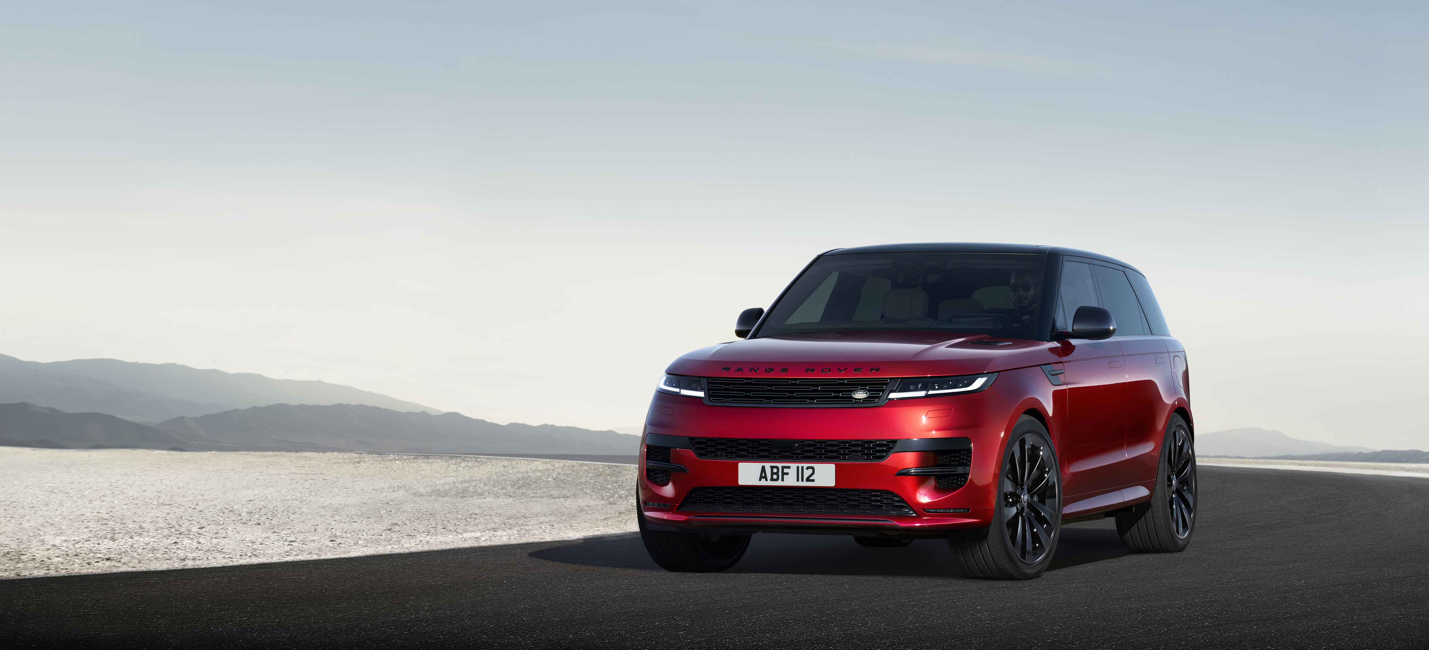 Land Rover’s New Range Rover Sport Revealed