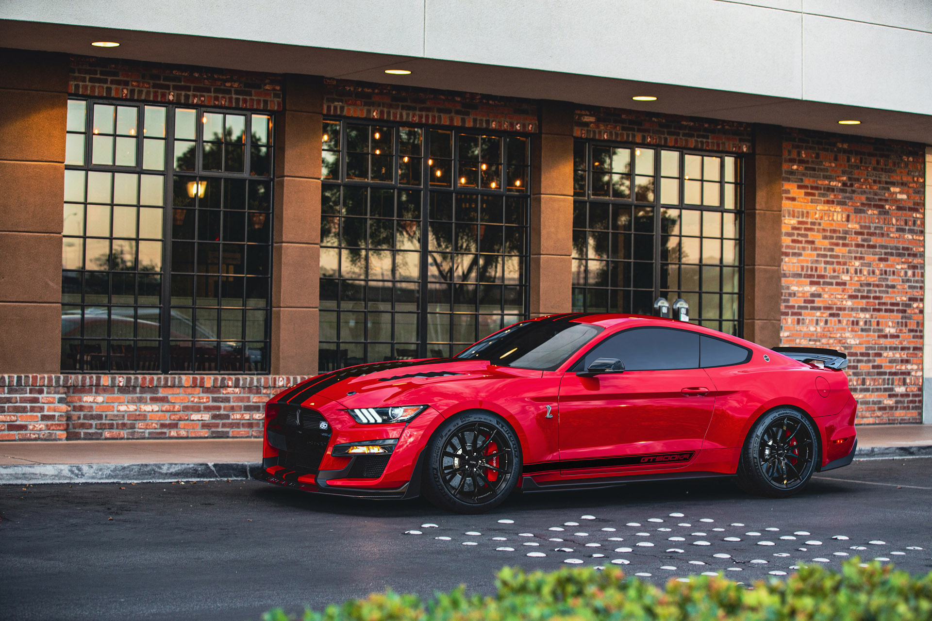 KR Comeback: Shelby Reintroduces GT500KR Mustang for Company’s 60th Anniversary